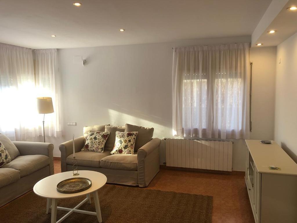 Casa Veuras Girona - Montilivi Villa Екстериор снимка