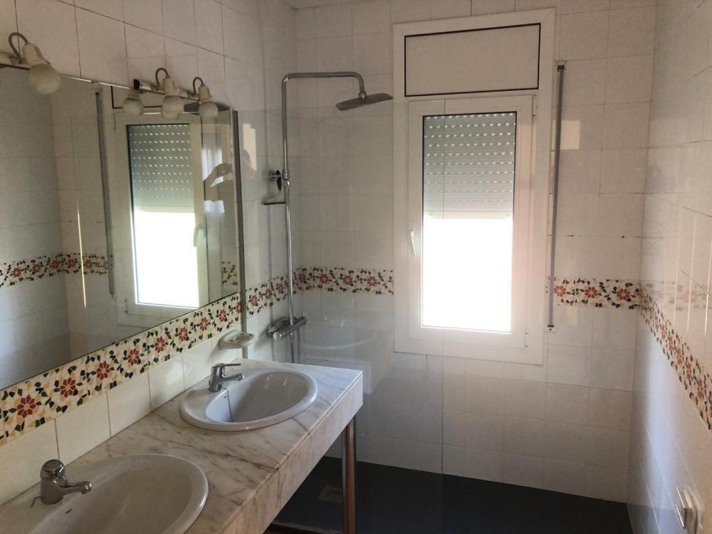 Casa Veuras Girona - Montilivi Villa Екстериор снимка