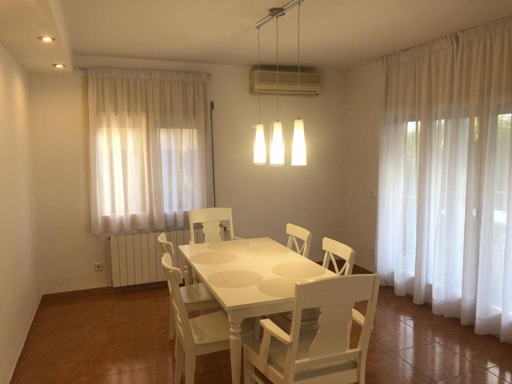Casa Veuras Girona - Montilivi Villa Екстериор снимка